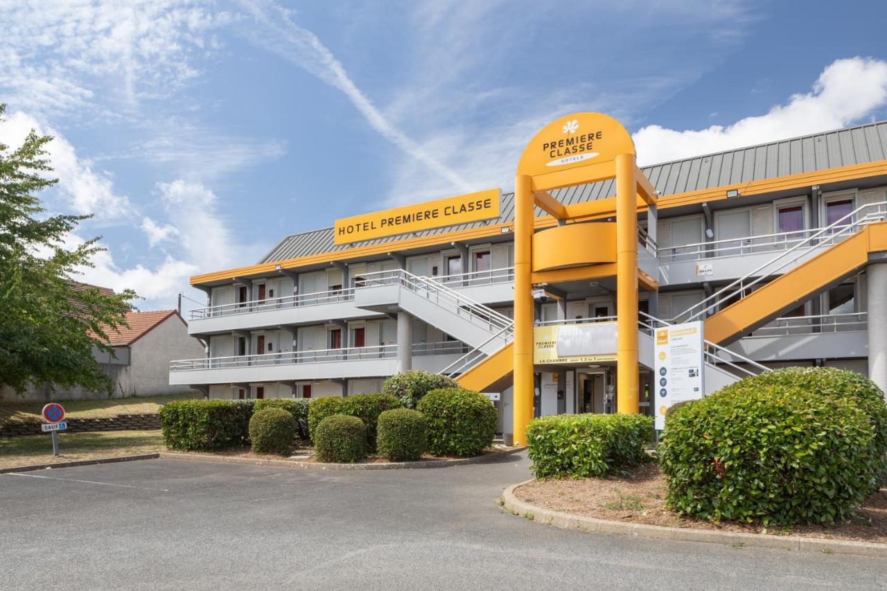 พรีเมียรคลาสลาวิลเลดูบอยส์ Hotel La Ville-du-Bois ภายนอก รูปภาพ